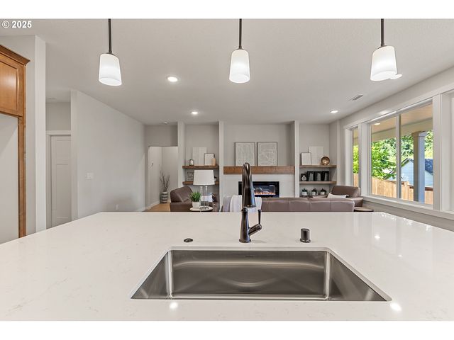 5000 Ne 71ST St, Vancouver, WA 98661