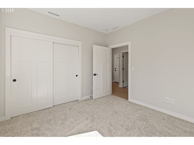 5000 Ne 71ST St, Vancouver, WA 98661