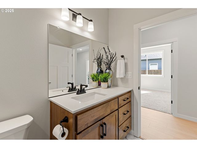 5000 Ne 71ST St, Vancouver, WA 98661