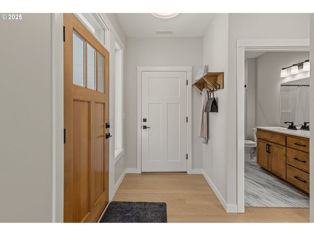 5000 Ne 71ST St, Vancouver, WA 98661