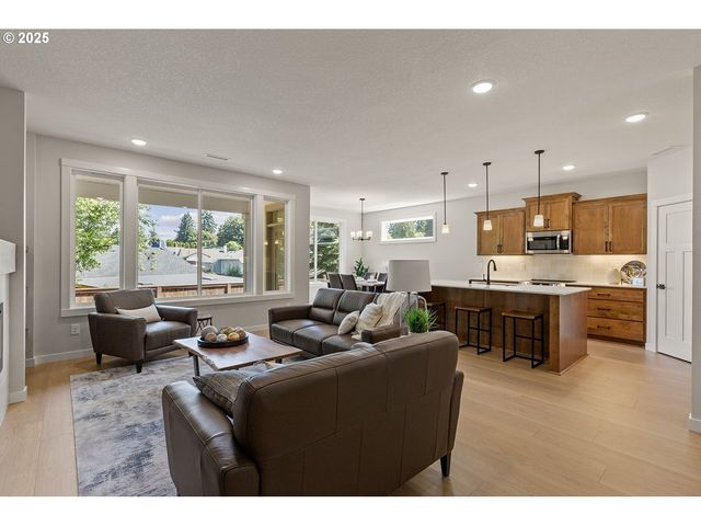 5000 Ne 71ST St, Vancouver, WA 98661