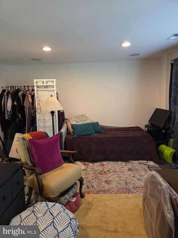 47 VILLAGE GREEN LN, Sicklerville, NJ 08081