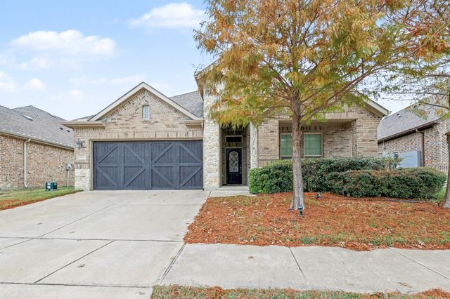 421 Bentley Drive, Midlothian, TX 76065