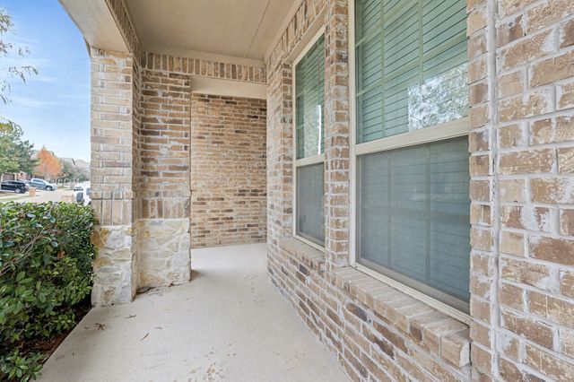 421 Bentley Drive, Midlothian, TX 76065