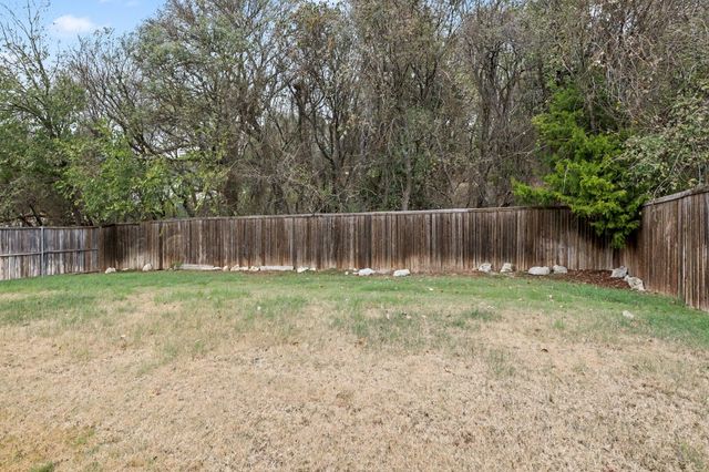 421 Bentley Drive, Midlothian, TX 76065