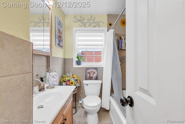 1052 Michigan Boulevard, Lincoln Park, MI 48146