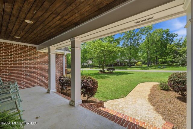 2003 W Canterbury Place, Brandon, MS 39042