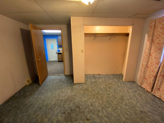 609 W Pleasant Street, Freeport, IL 61032