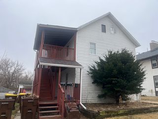 609 W Pleasant Street, Freeport, IL 61032