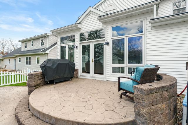 1320 Highgate Road, Kalamazoo City, MI 49006