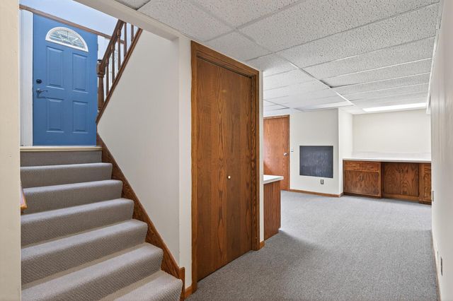 7708 Zealand Avenue N, Brooklyn Park, MN 55445