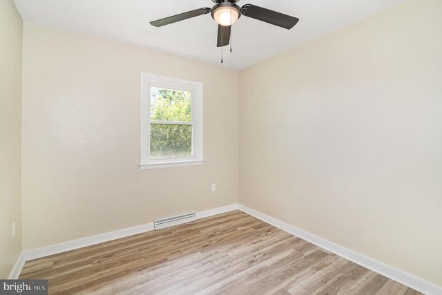 1318 MAIN ST, Harrisburg, PA 17113