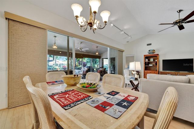 5721 GARDEN LAKES MAJESTIC, Bradenton, FL 34203