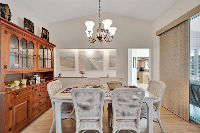 5721 GARDEN LAKES MAJESTIC, Bradenton, FL 34203