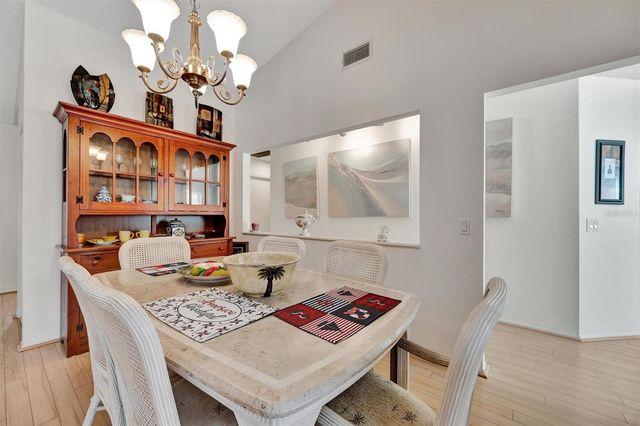 5721 GARDEN LAKES MAJESTIC, Bradenton, FL 34203