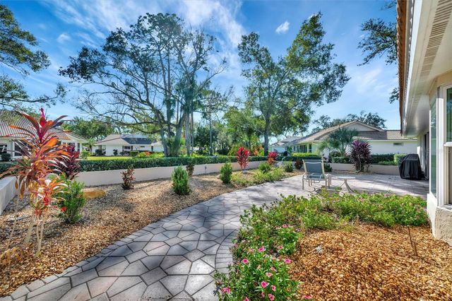 5721 GARDEN LAKES MAJESTIC, Bradenton, FL 34203