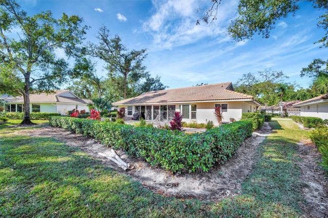 5721 GARDEN LAKES MAJESTIC, Bradenton, FL 34203