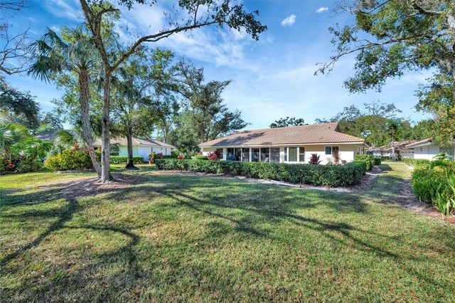 5721 GARDEN LAKES MAJESTIC, Bradenton, FL 34203