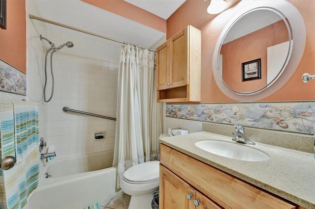 5721 GARDEN LAKES MAJESTIC, Bradenton, FL 34203