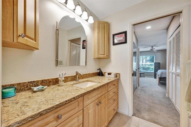 5721 GARDEN LAKES MAJESTIC, Bradenton, FL 34203