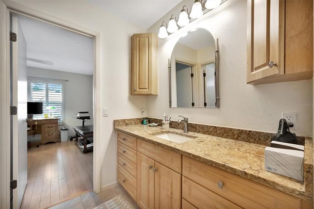 5721 GARDEN LAKES MAJESTIC, Bradenton, FL 34203