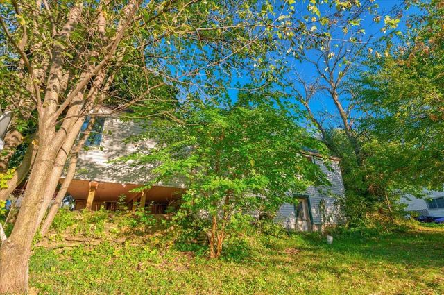 4993 W Clayton Road, Fitchburg, WI 53711