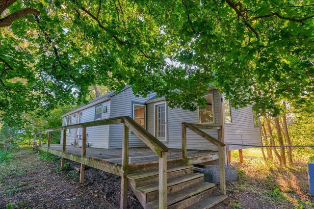 4993 W Clayton Road, Fitchburg, WI 53711