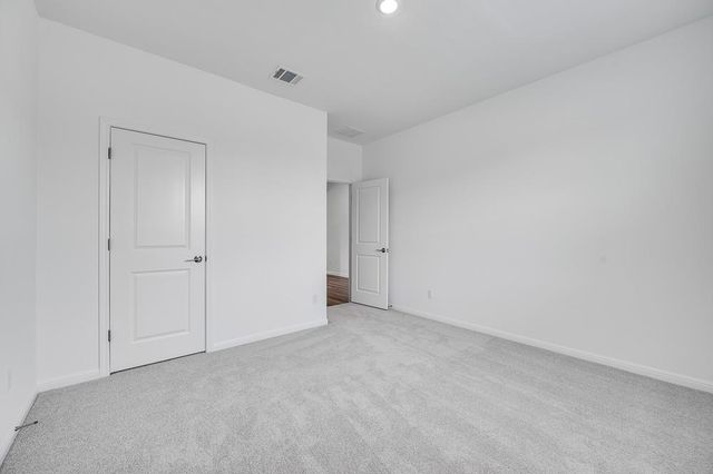 4004 Wynn RD, Hutto, TX 78634