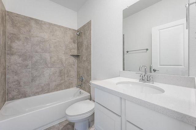 4004 Wynn RD, Hutto, TX 78634