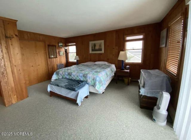 12 E Beardsley Avenue, Long Beach Twp, NJ 08008