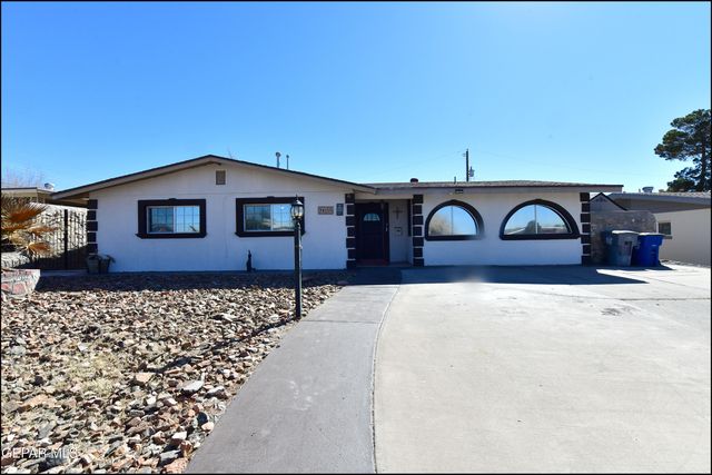 415 Balboa Road, El Paso, TX 79912