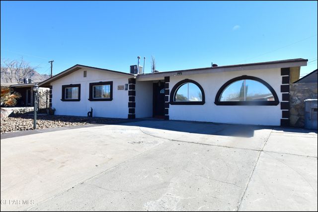 415 Balboa Road, El Paso, TX 79912