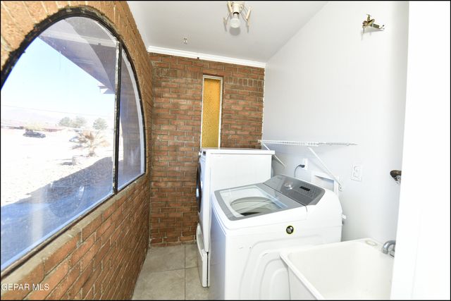 415 Balboa Road, El Paso, TX 79912