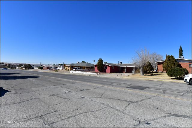 415 Balboa Road, El Paso, TX 79912