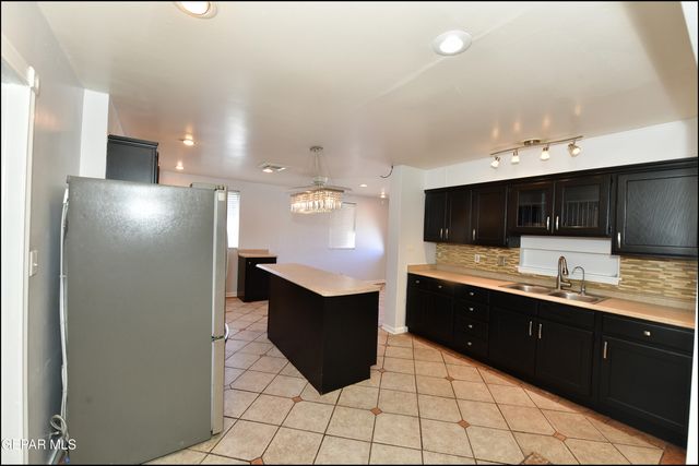 415 Balboa Road, El Paso, TX 79912