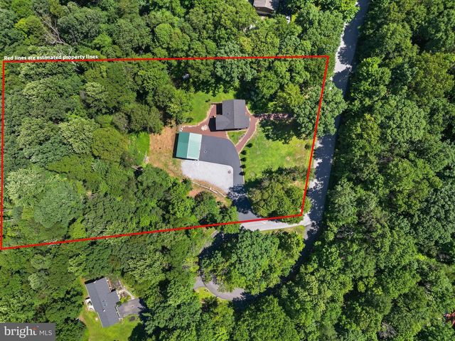 71 BROAD AX PASS, Morgantown, PA 19543