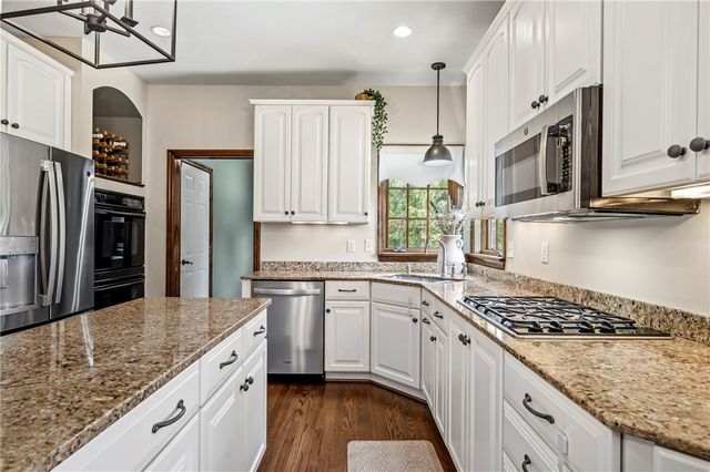 512 Laurel Oak Drive, Ohio Twp, PA 15143