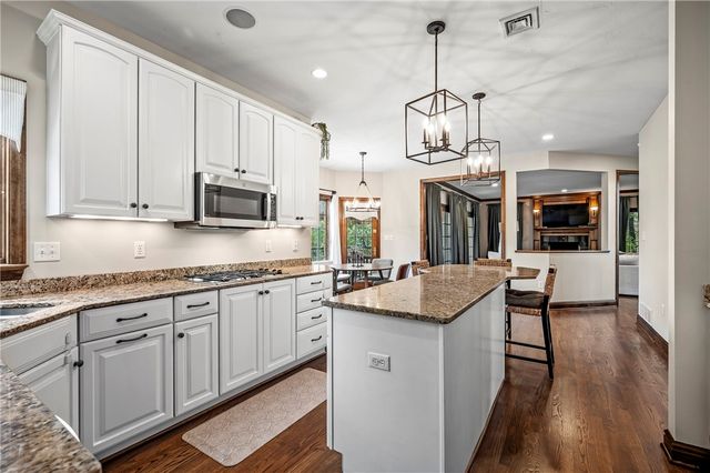 512 Laurel Oak Drive, Ohio Twp, PA 15143