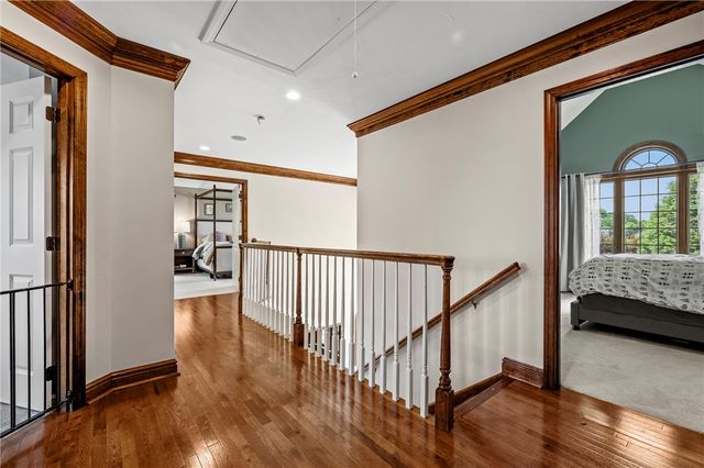 512 Laurel Oak Drive, Ohio Twp, PA 15143