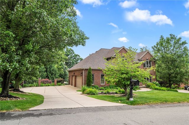 512 Laurel Oak Drive, Ohio Twp, PA 15143