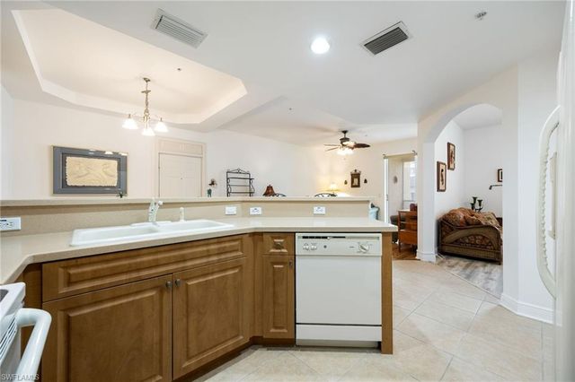 3952 Pomodoro CIR 103, Cape Coral, FL 33909