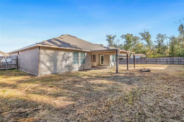 1075 S Berryvine Ln Lane, Lake Charles, LA 70611