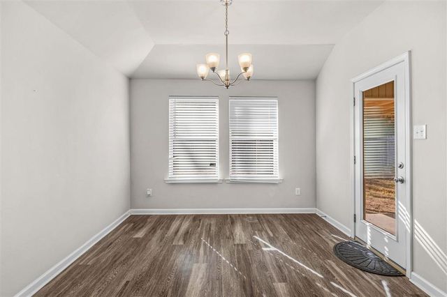 1075 S Berryvine Ln Lane, Lake Charles, LA 70611