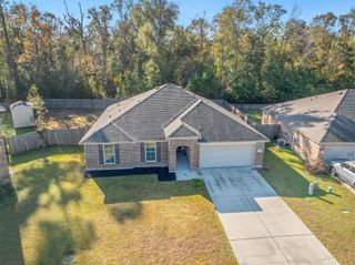 1075 S Berryvine Ln Lane, Lake Charles, LA 70611