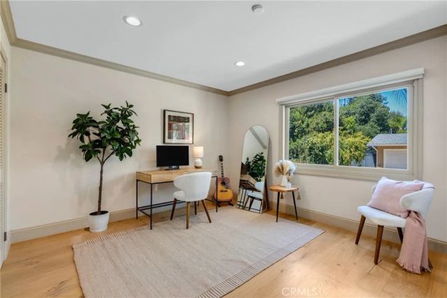4060 Harclare Lane, Encino, CA 91436