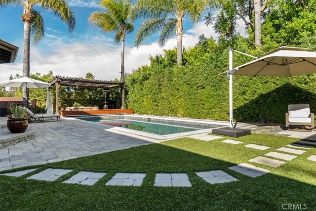 4060 Harclare Lane, Encino, CA 91436