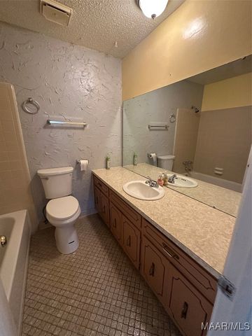 743 Leicester Drive, Montgomery, AL 36116