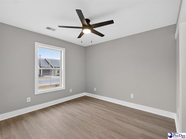 1718 Tuxedo Junction, Effingham, SC 29541