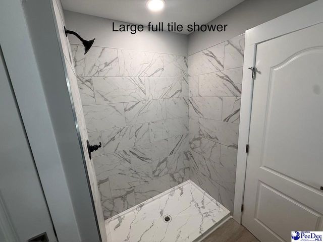 1718 Tuxedo Junction, Effingham, SC 29541