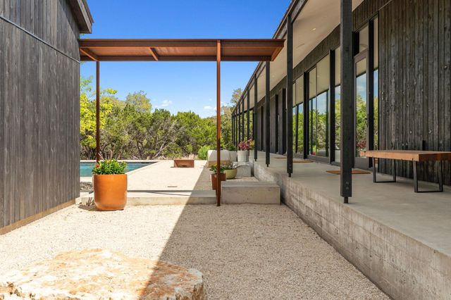 10982 Long Branch DR, Austin, TX 78736